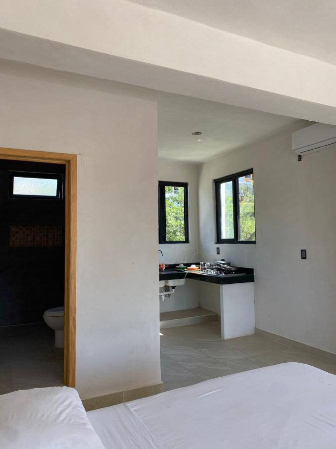 Kavali Hotel Los Ayala Exterior photo